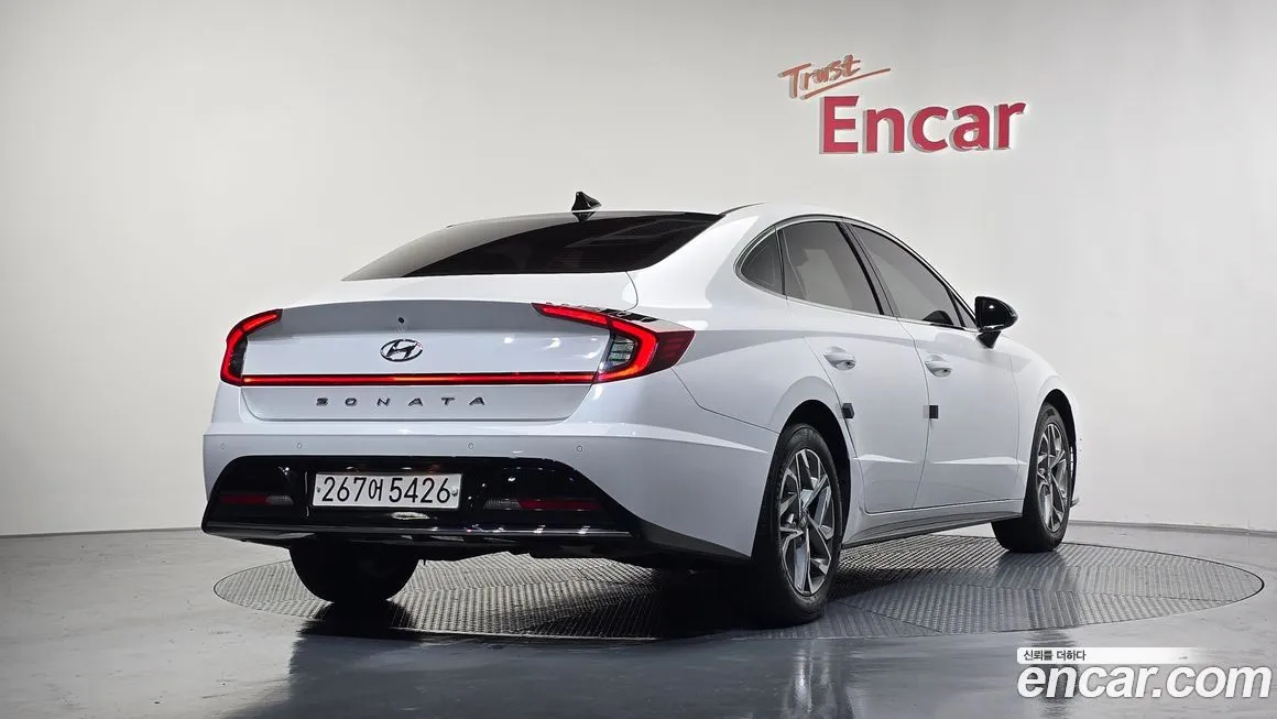 Hyundai Sonata — фото 2