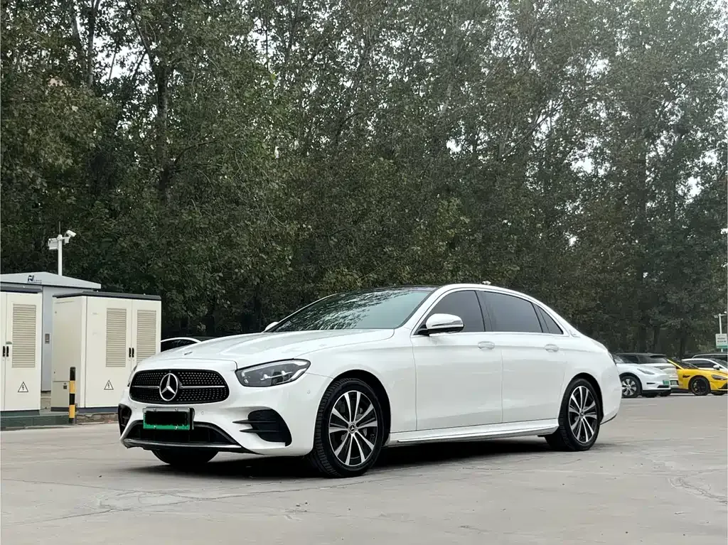 Mercedes-Benz E-Class New Energy — фото 1