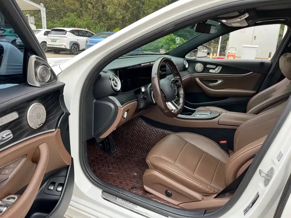 Mercedes-Benz E-Class New Energy — фото 5