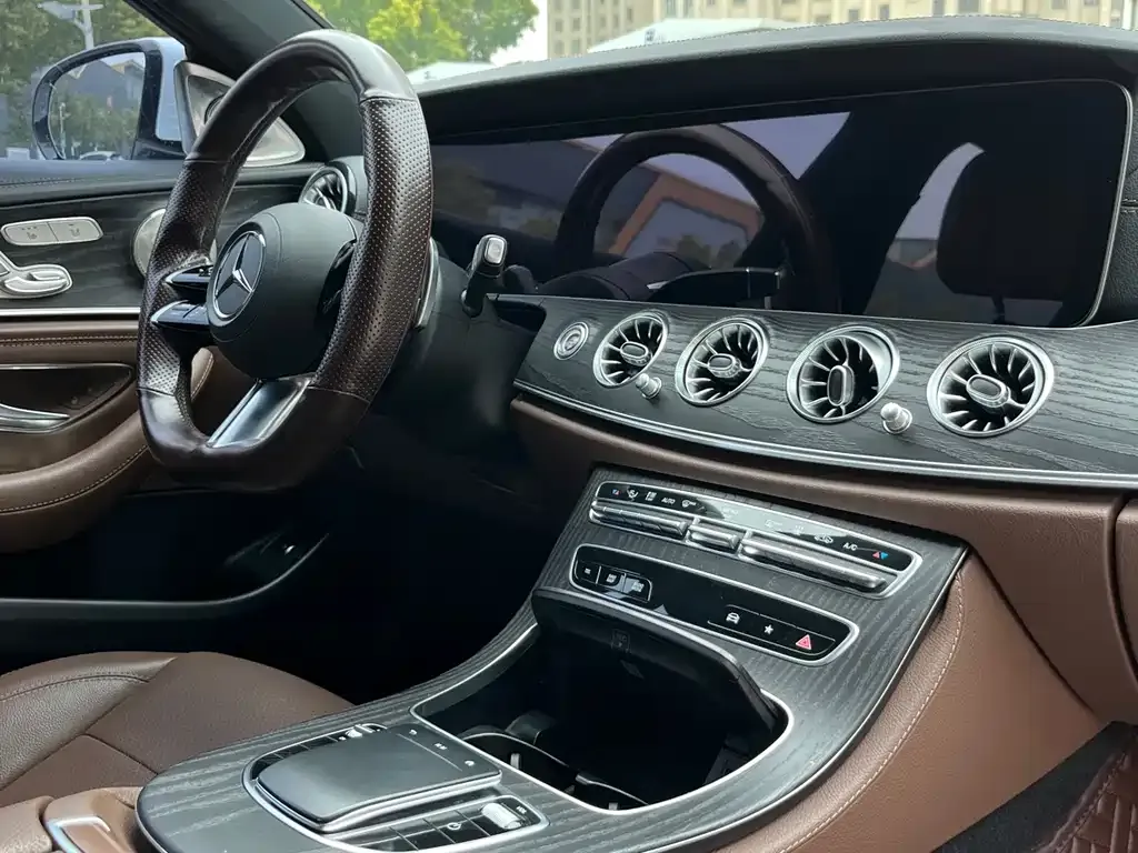 Mercedes-Benz E-Class New Energy — фото 9