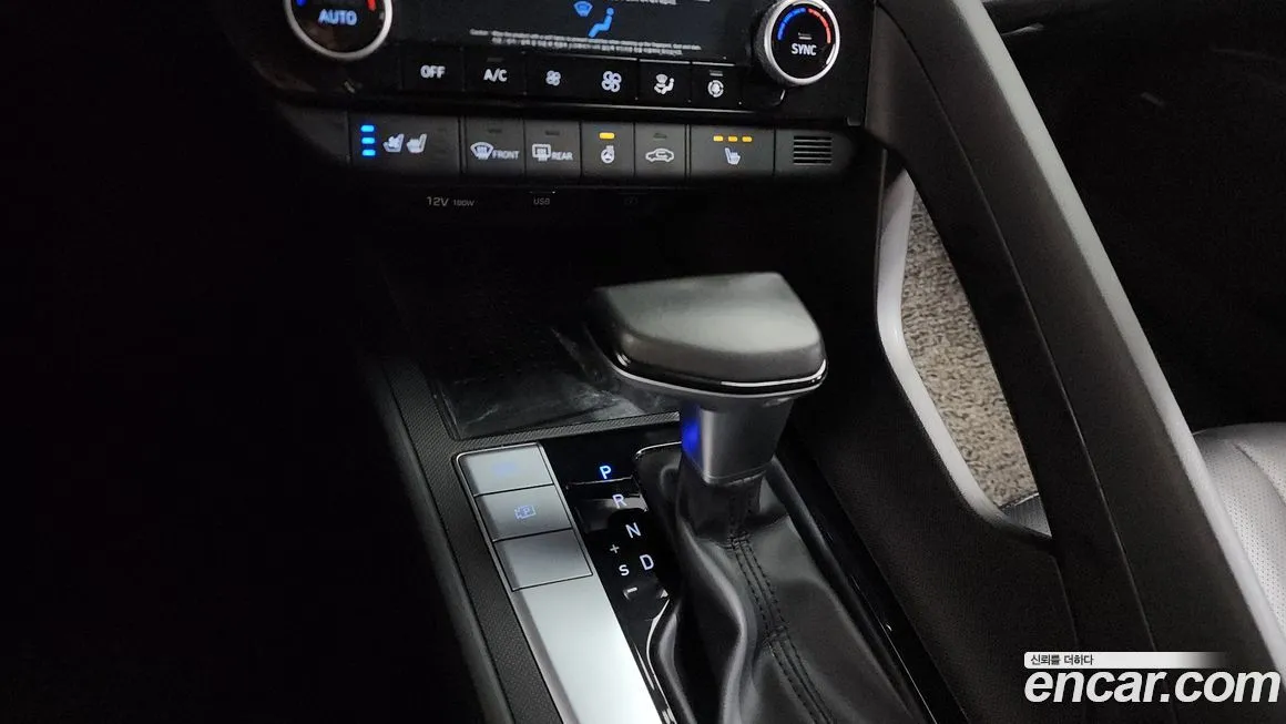 Hyundai AVANTE — фото 9