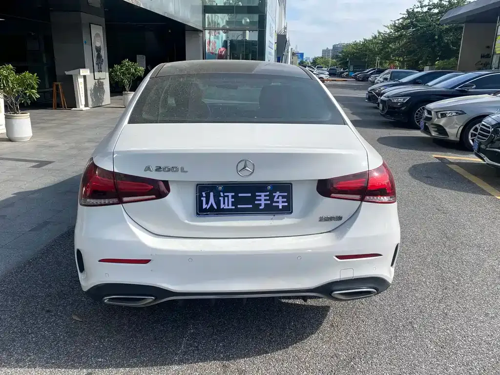 Mercedes-Benz A-Class — фото 10