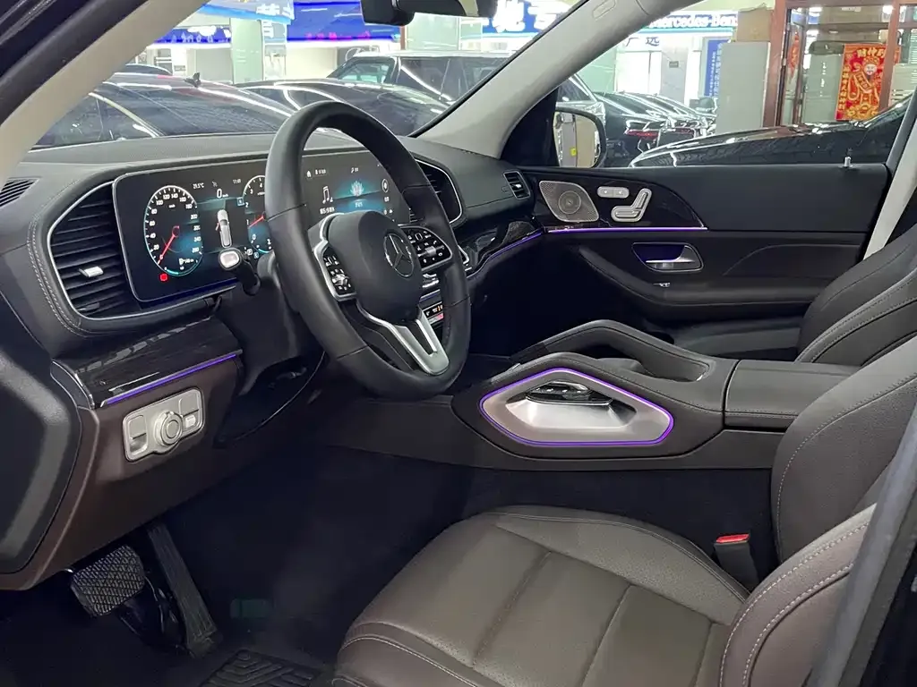 Mercedes-Benz GLE — фото 7
