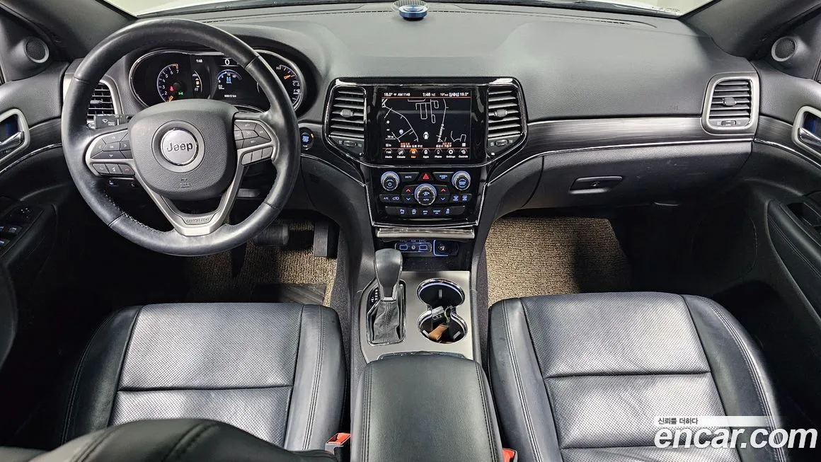 Jeep Cherokee — фото 7