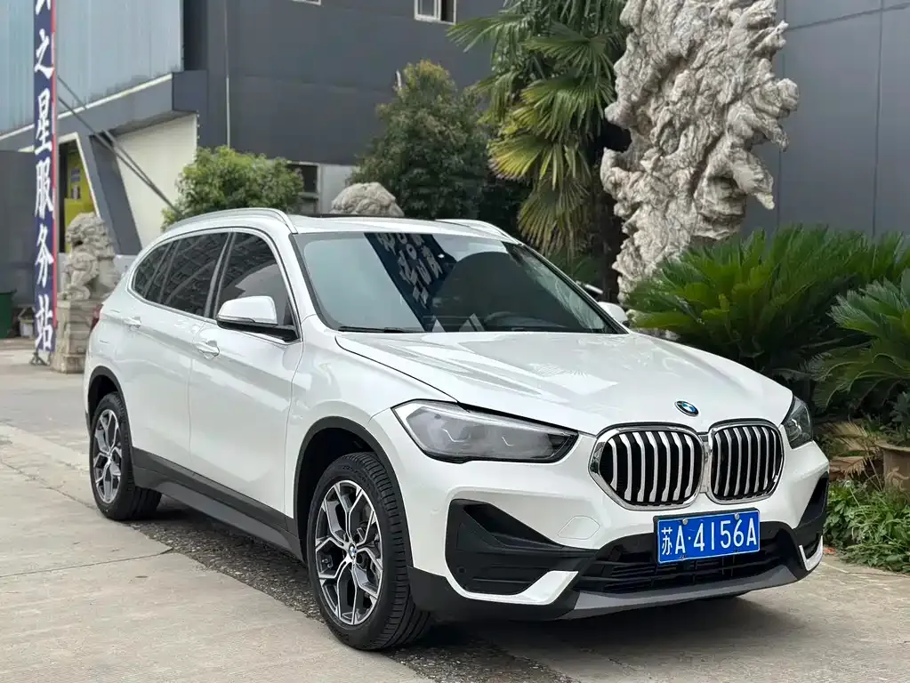 BMW X1 — фото 3