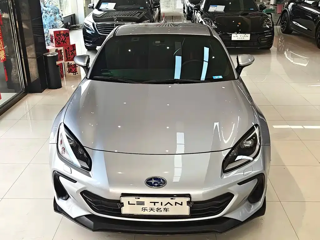 Subaru BRZ — фото 3