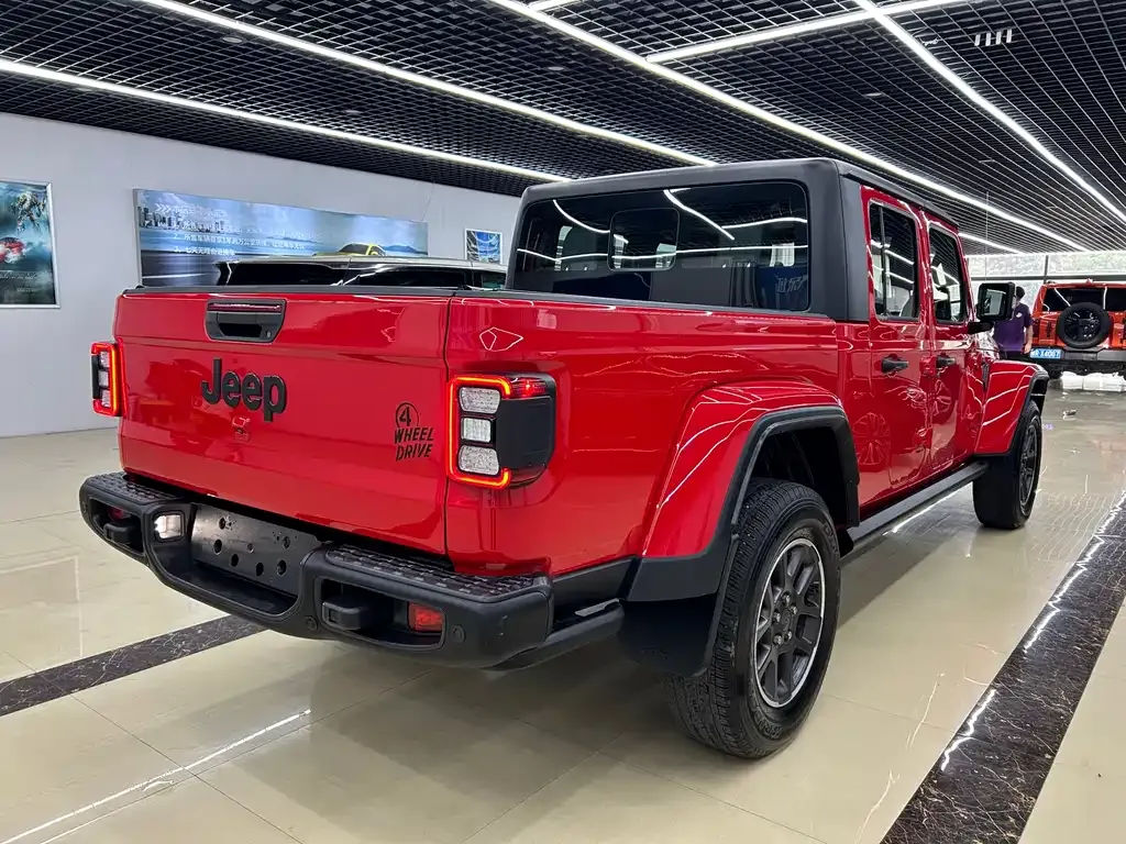 Jeep Gladiator — фото 5