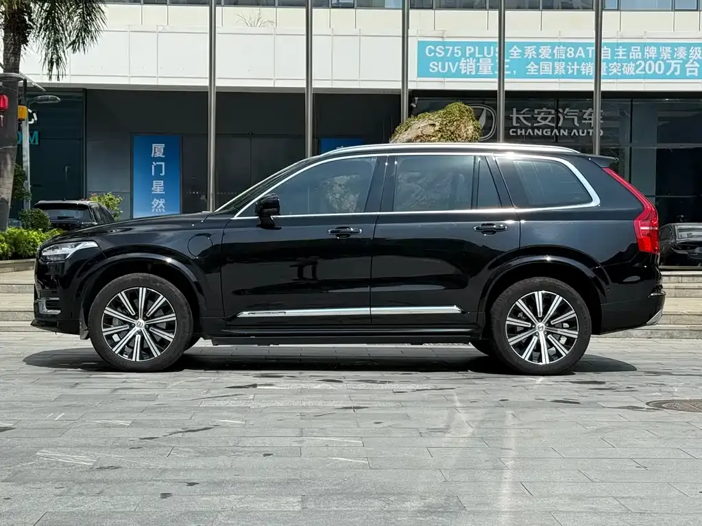 Volvo XC90 PHEV — фото 2
