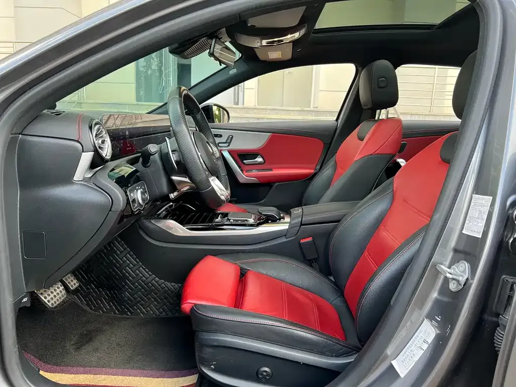 Mercedes-Benz A-Class AMG — фото 8
