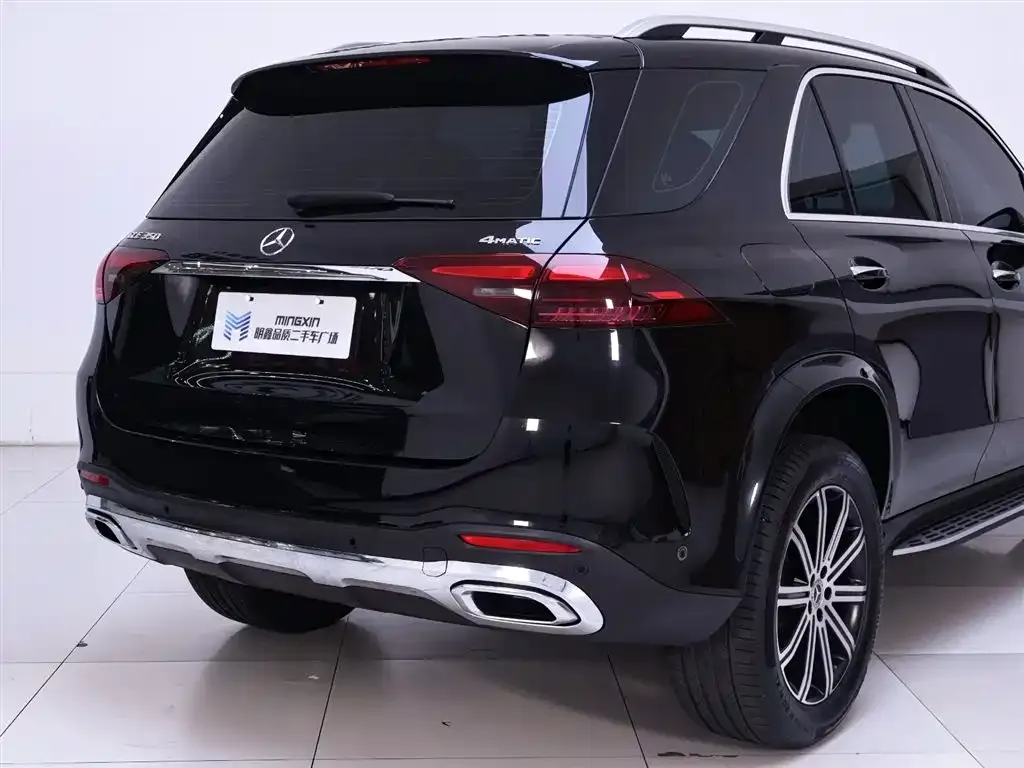 Mercedes-Benz GLE — фото 8