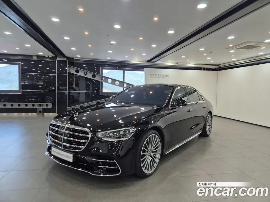 Mercedes-Benz S-Class — фото 1