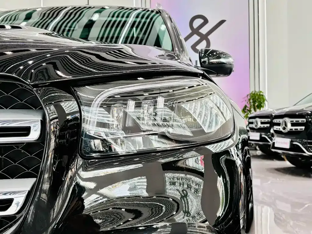 Mercedes-Benz GLS — фото 5