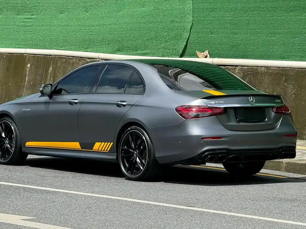 Mercedes-Benz E-Class AMG — фото 4