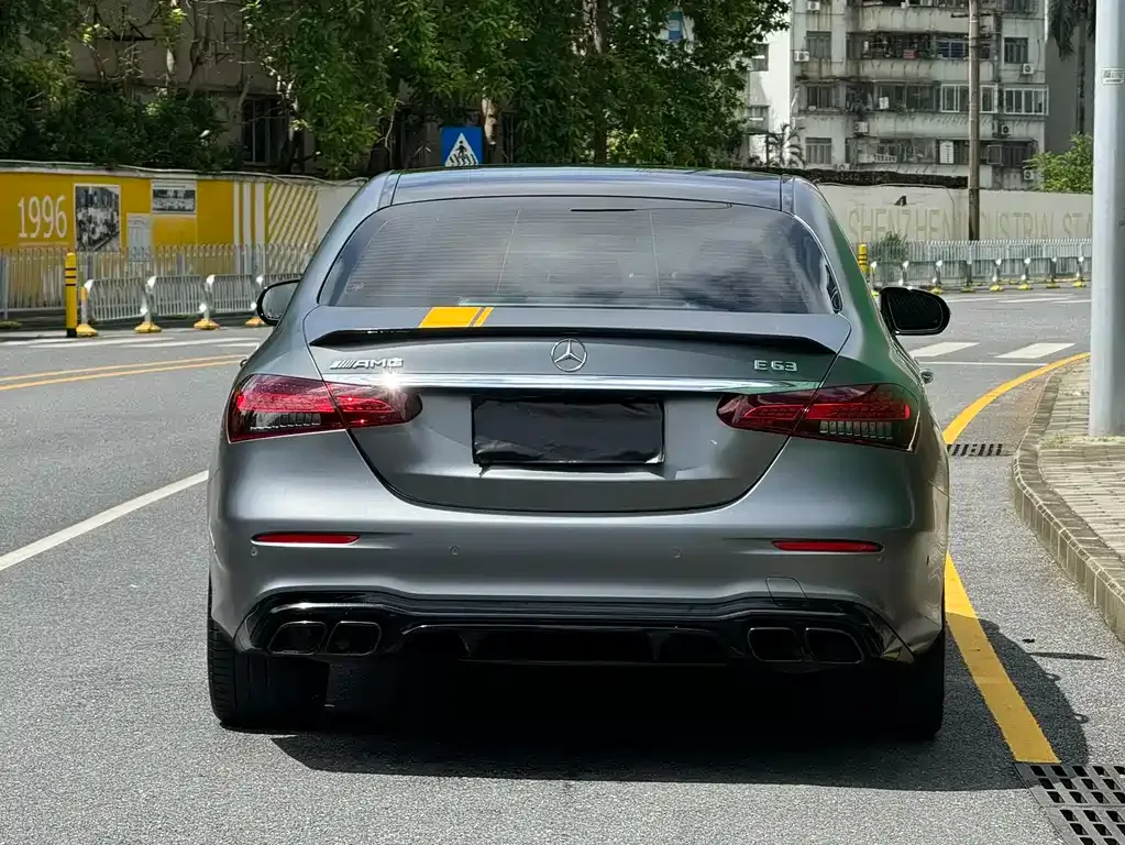 Mercedes-Benz E-Class AMG — фото 5