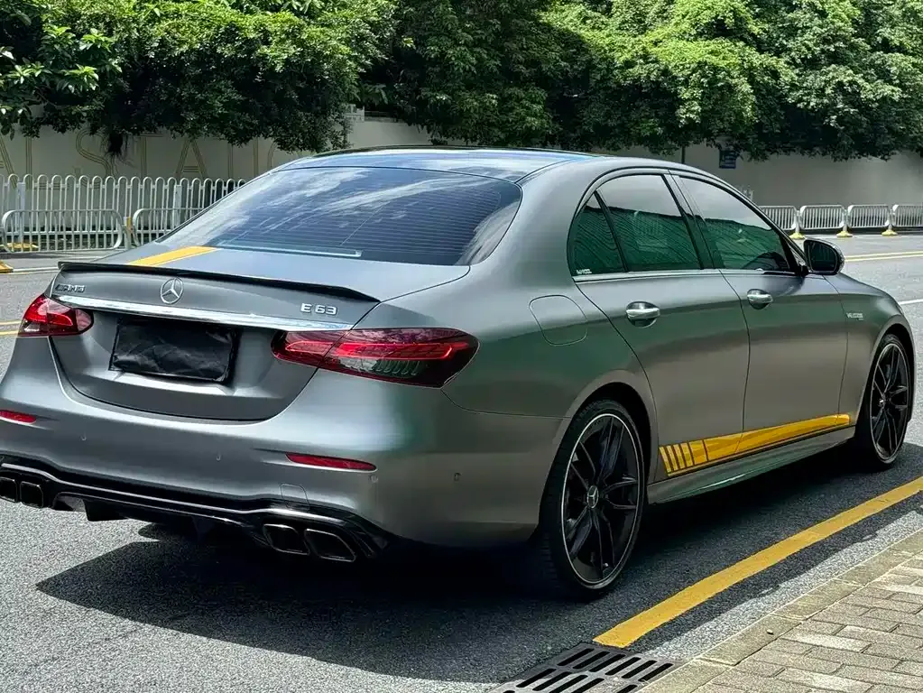 Mercedes-Benz E-Class AMG — фото 6