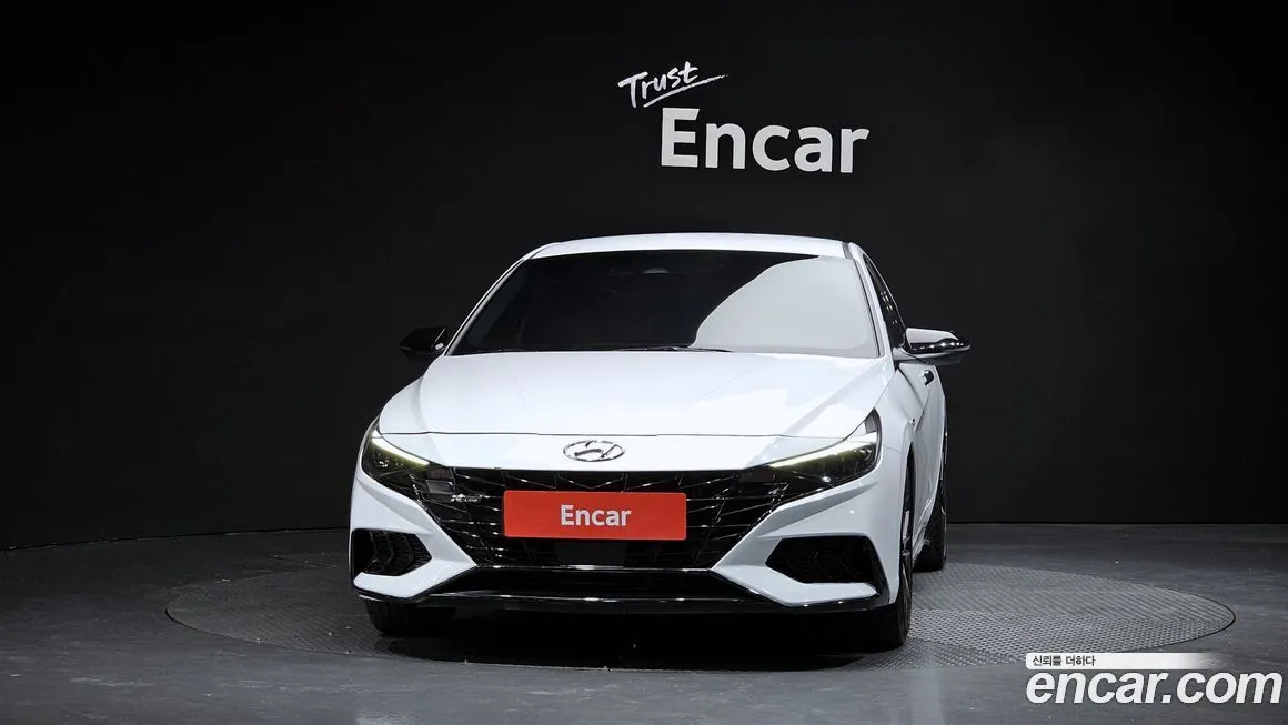 Hyundai AVANTE — фото 3