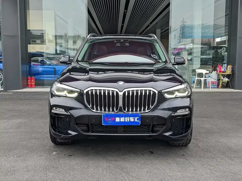 BMW X5 (Import) — фото 2