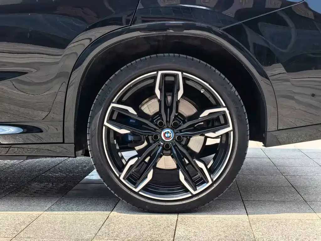 BMW X4 M40i — фото 7