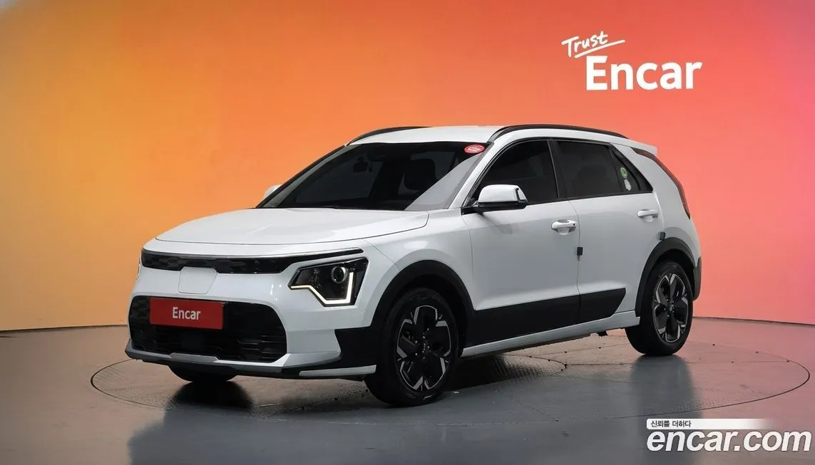 Kia Niro — фото 1