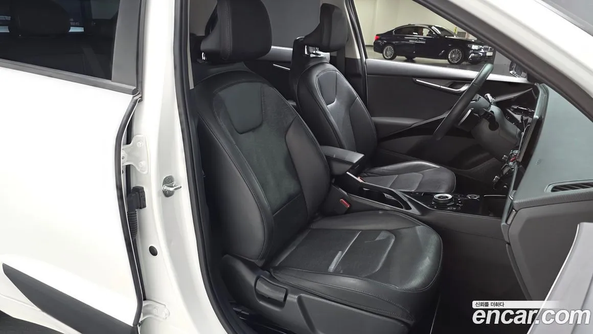 Kia Niro — фото 10