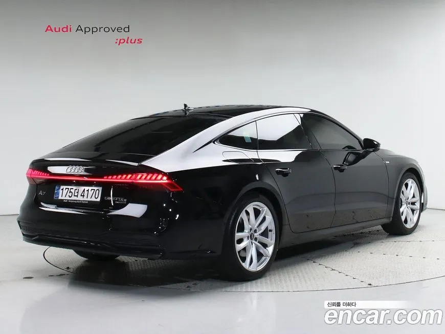 Audi A7 — фото 2