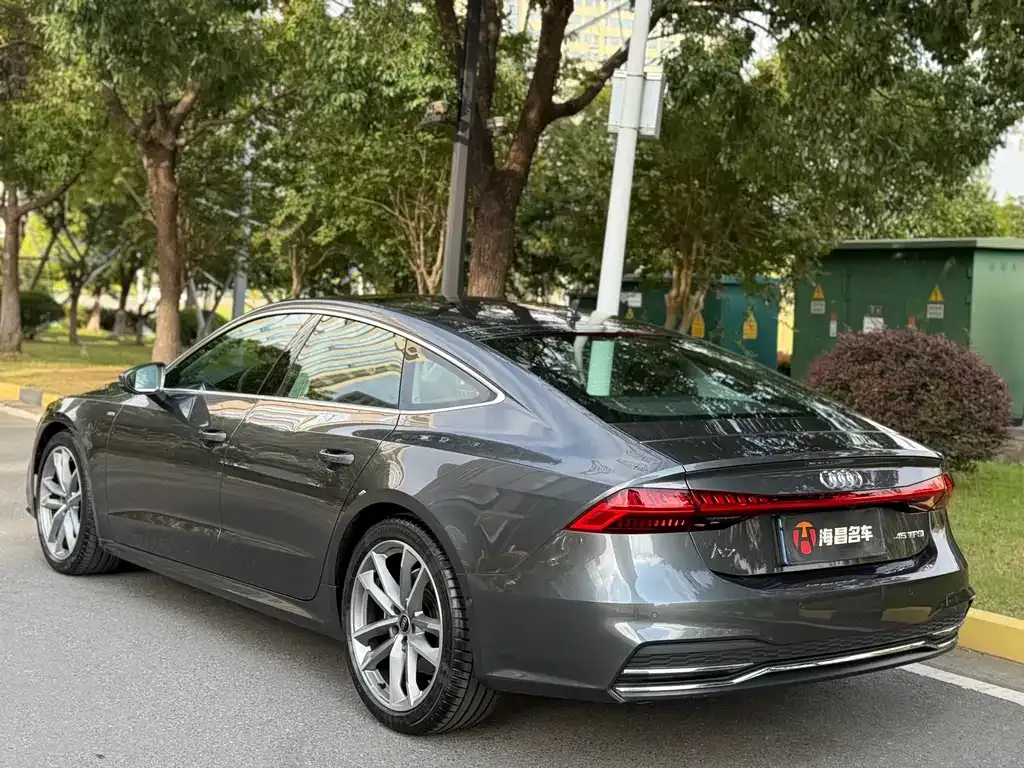 Audi A7 — фото 4
