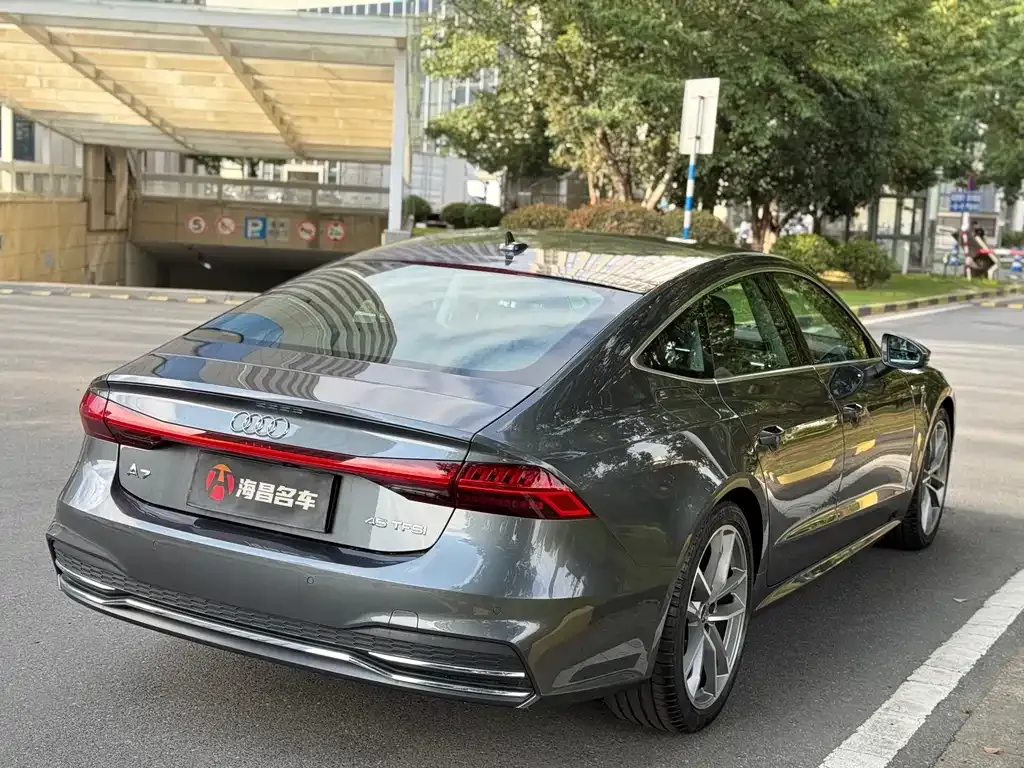 Audi A7 — фото 6