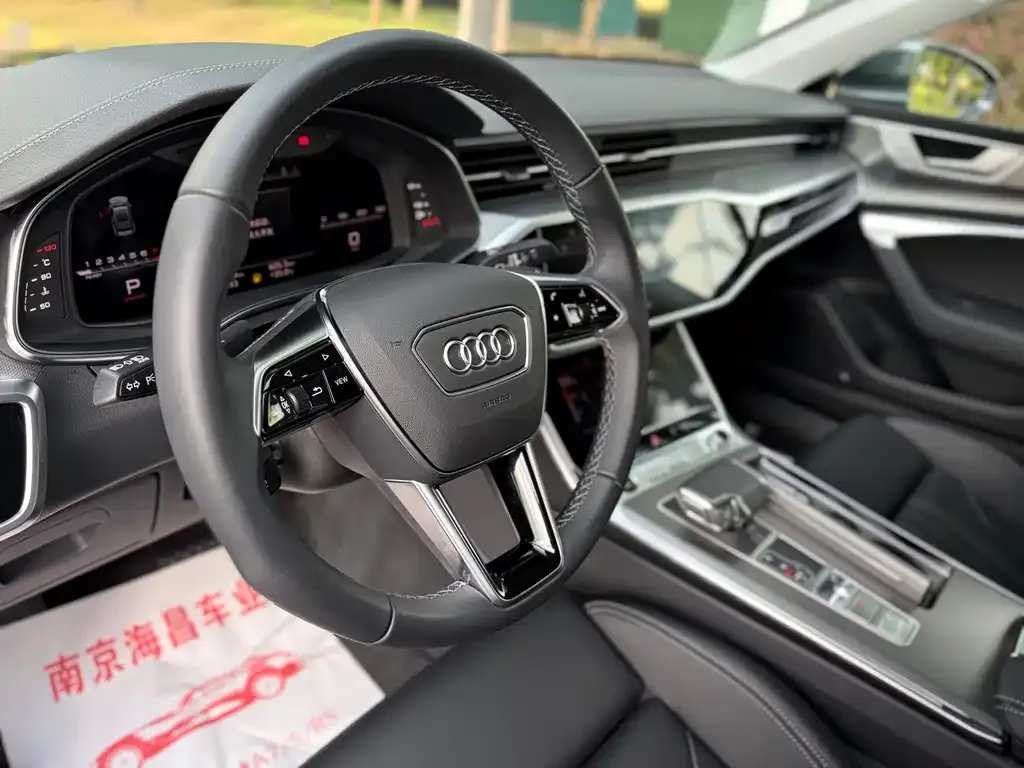 Audi A7 — фото 7