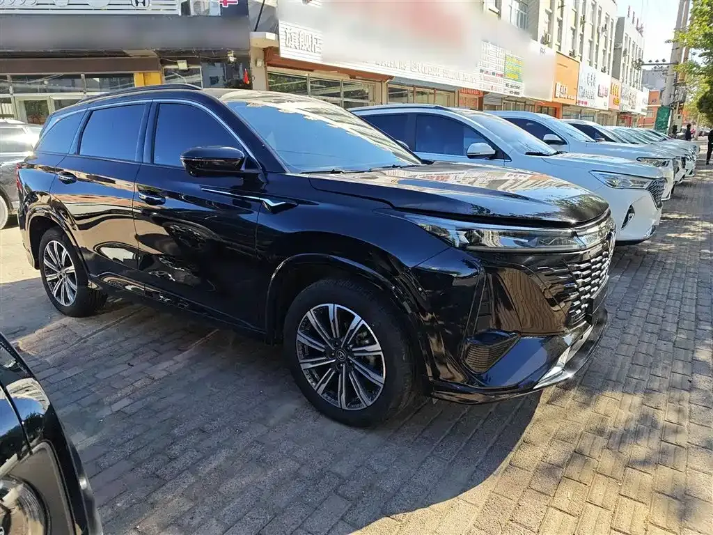 Changan CS75 PLUS — фото 7