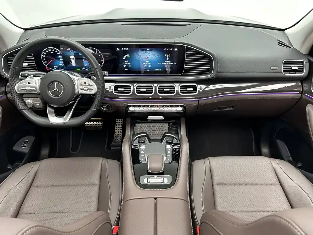 Mercedes-Benz GLS — фото 4