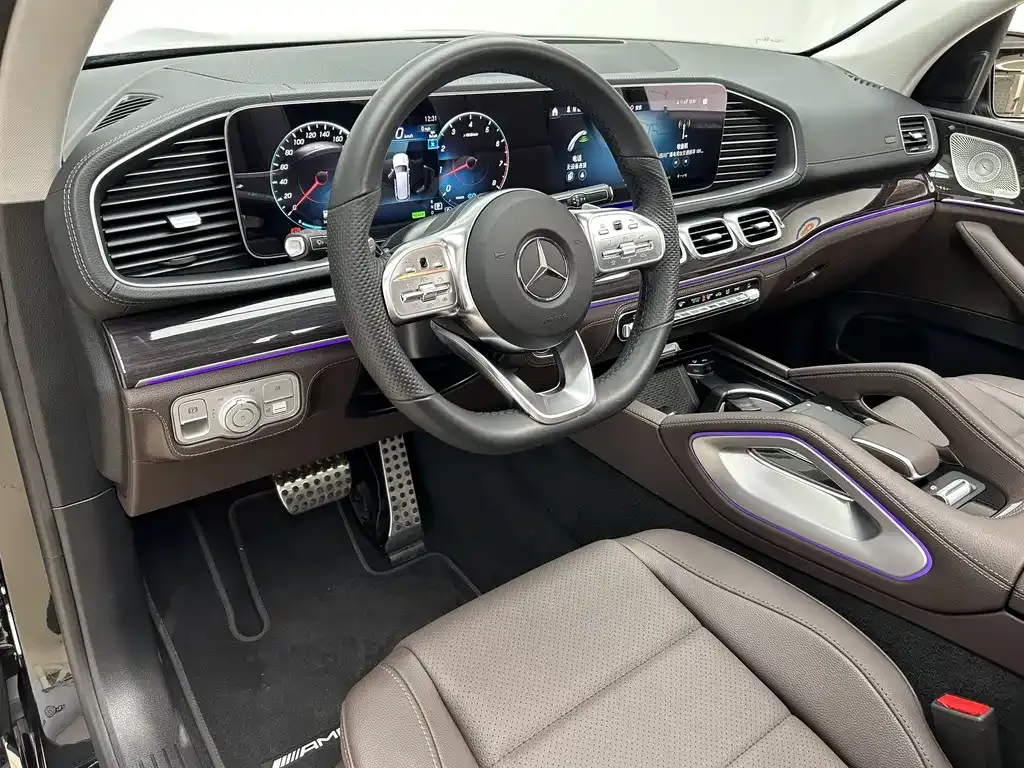 Mercedes-Benz GLS — фото 5