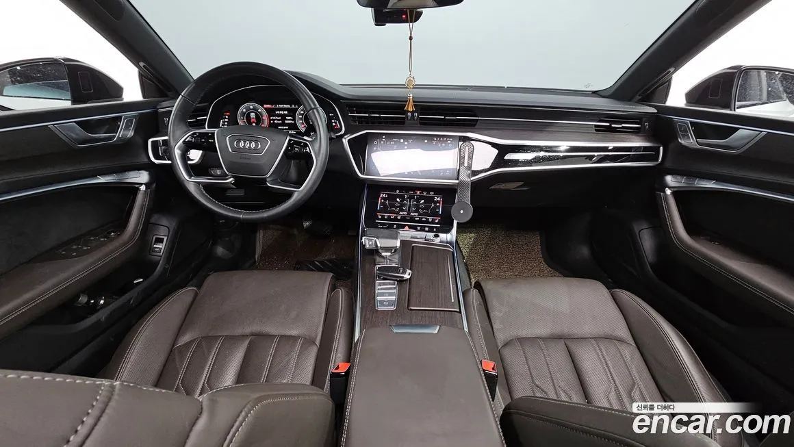 Audi A7 — фото 7