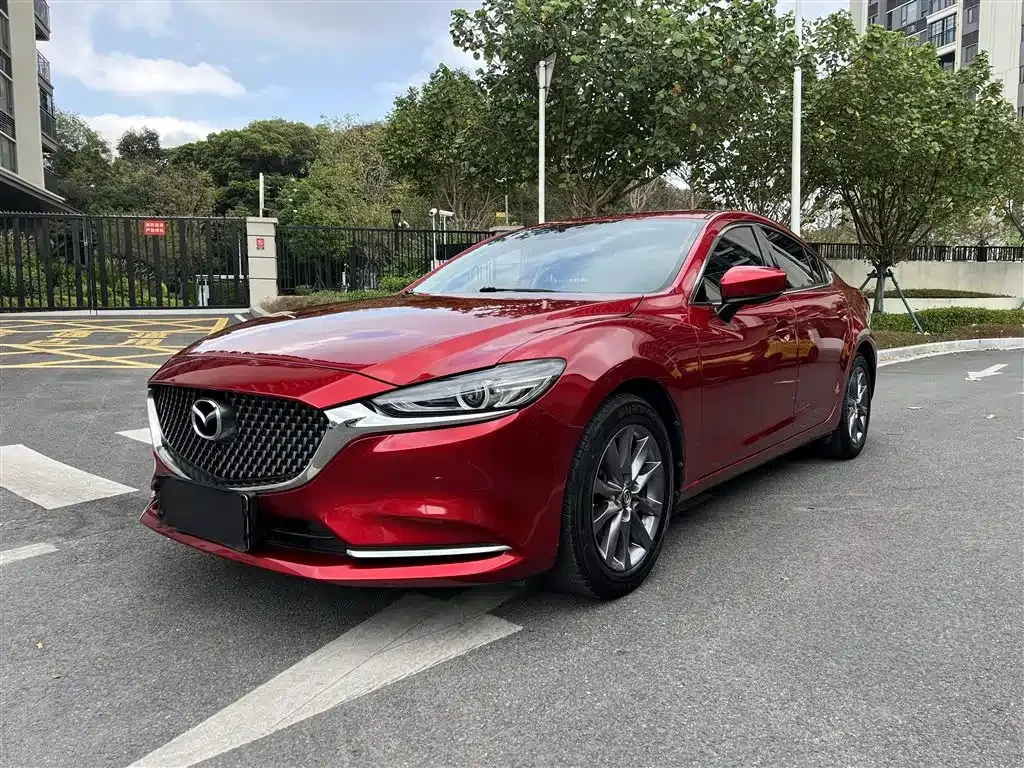Mazda Atenza — фото 1