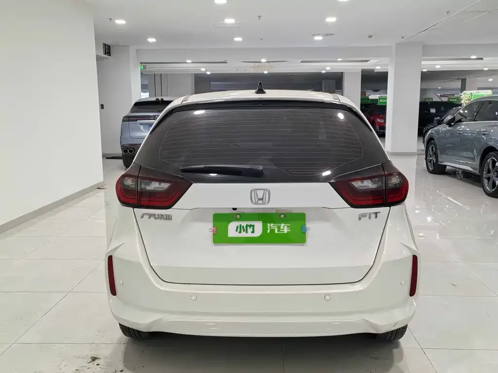 Honda Fit — фото 5