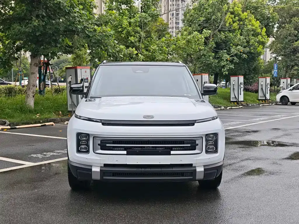 Geely Icon — фото 2