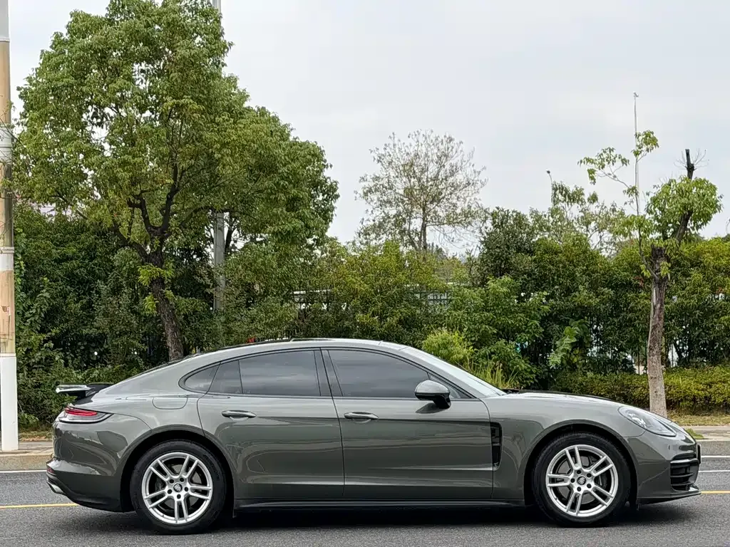Porsche Panamera — фото 4