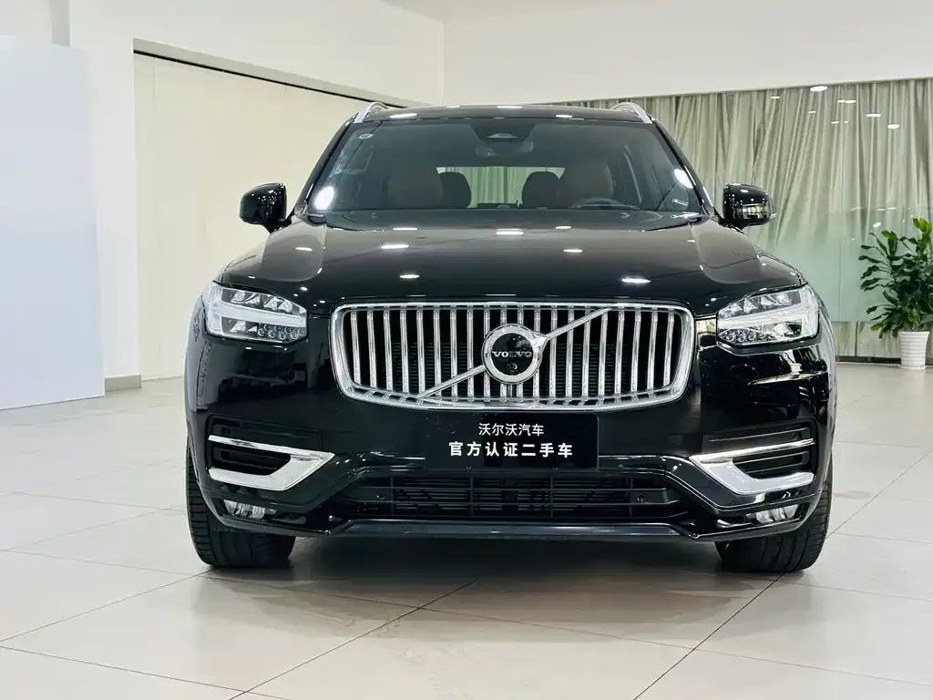Volvo XC90 — фото 2