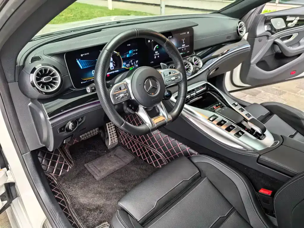Mercedes-Benz AMG GT — фото 10