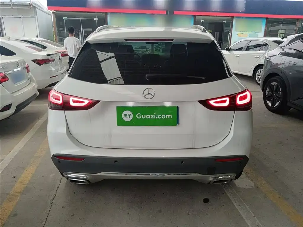 Mercedes-Benz GLA — фото 6