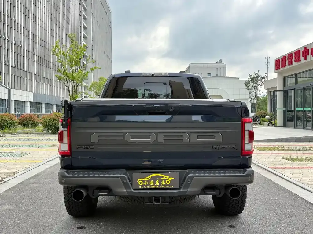 Ford F-150 Raptor — фото 10