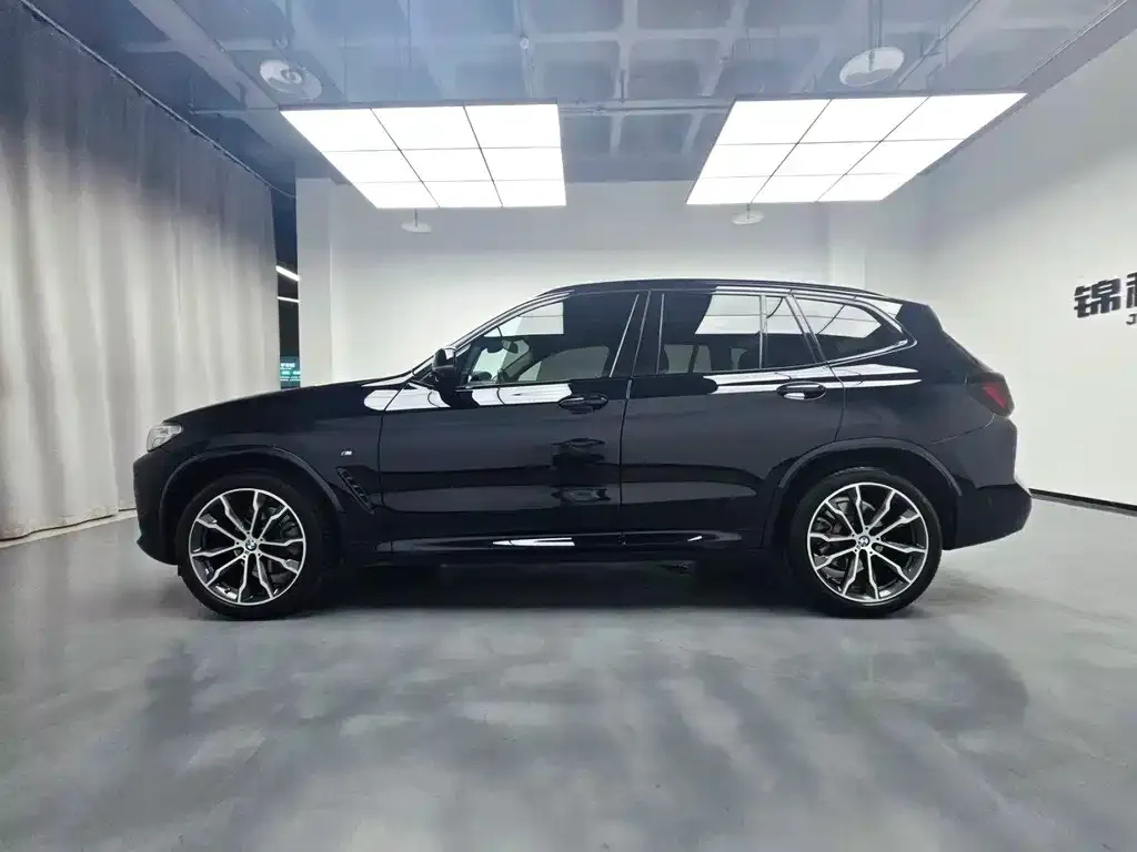 BMW X3 — фото 7