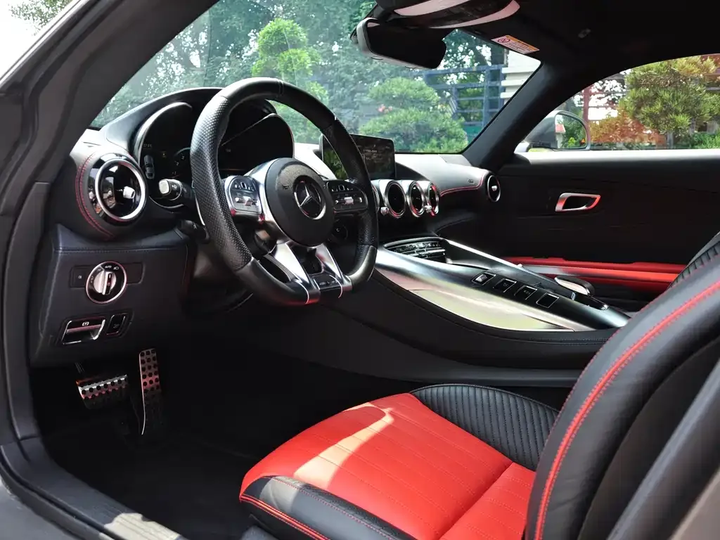 Mercedes-Benz AMG GT — фото 7