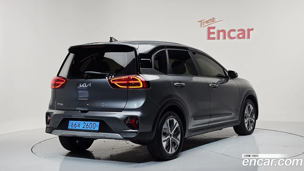 Kia Niro — фото 2
