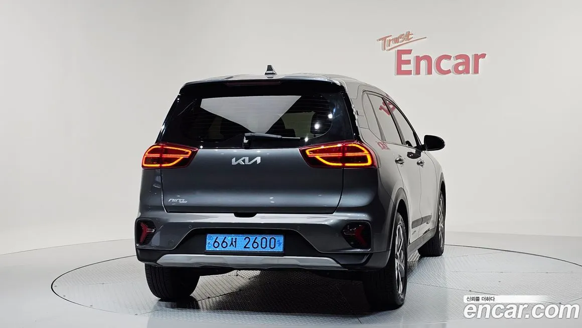 Kia Niro — фото 4