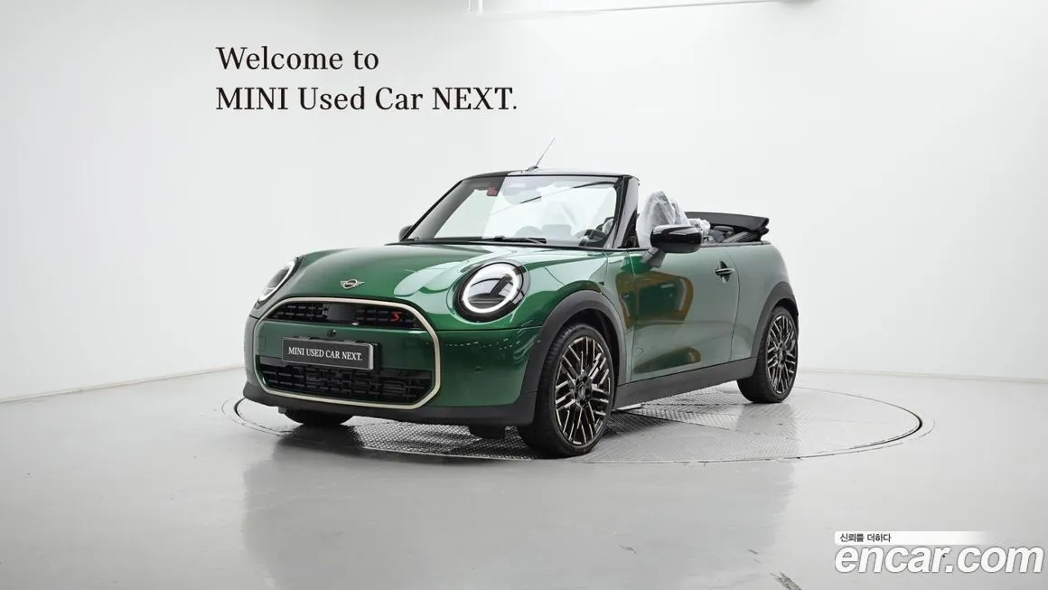 Mini Cooper Convertible — фото 1