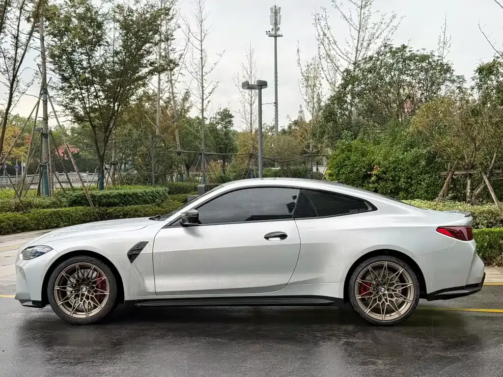 BMW M4 — фото 2