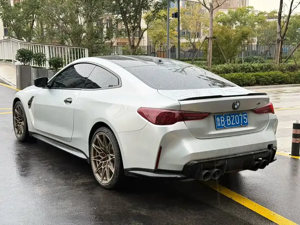 BMW M4 — фото 3