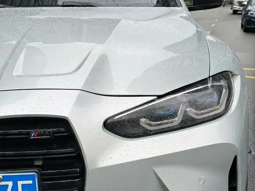 BMW M4 — фото 9
