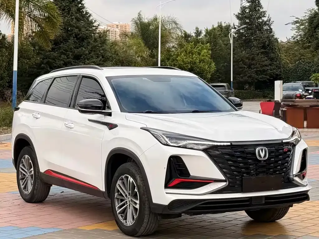 Changan CS75PLUS — фото 3
