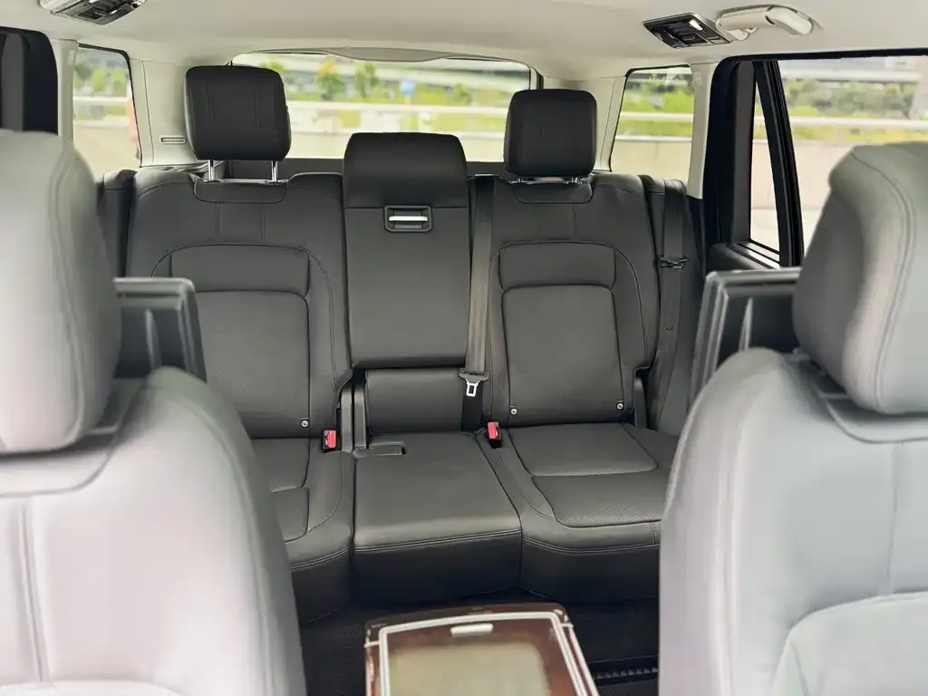 Land Rover Range Rover — фото 10